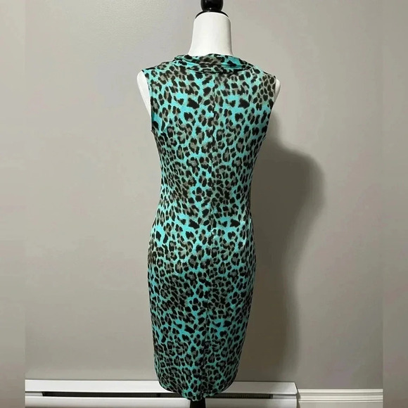 Vivian Wong Sleeveless Bodycon Leopard Print Dress - Picture 6 of 12